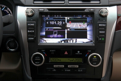 Изображение магнитолы TOYOTA Camry 2014